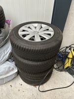 4x Winterreifen 215/60R16