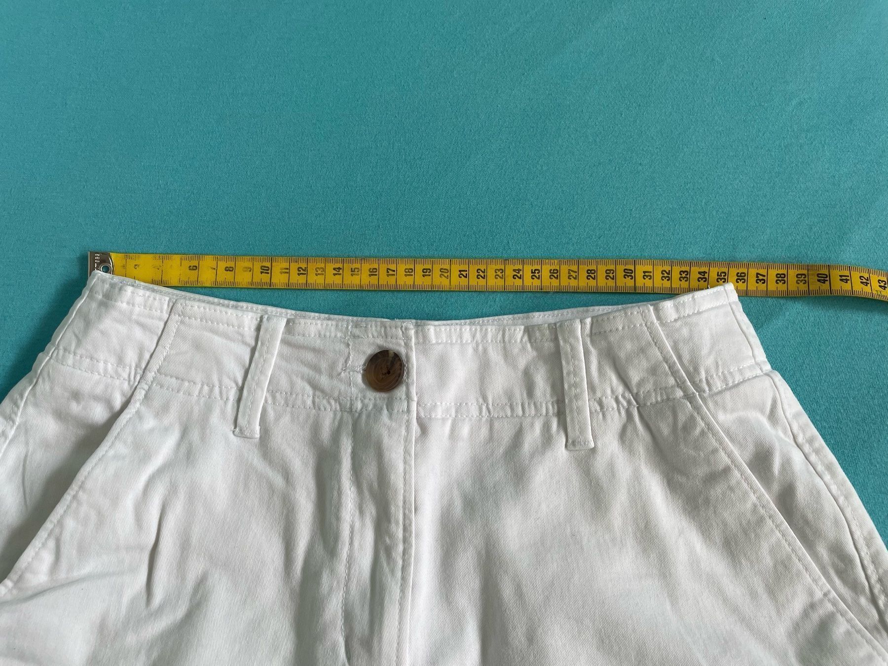 H&M Hosen: H&M Shorts 2 Stück – Gebraucht aus Basel von Robyn20 8