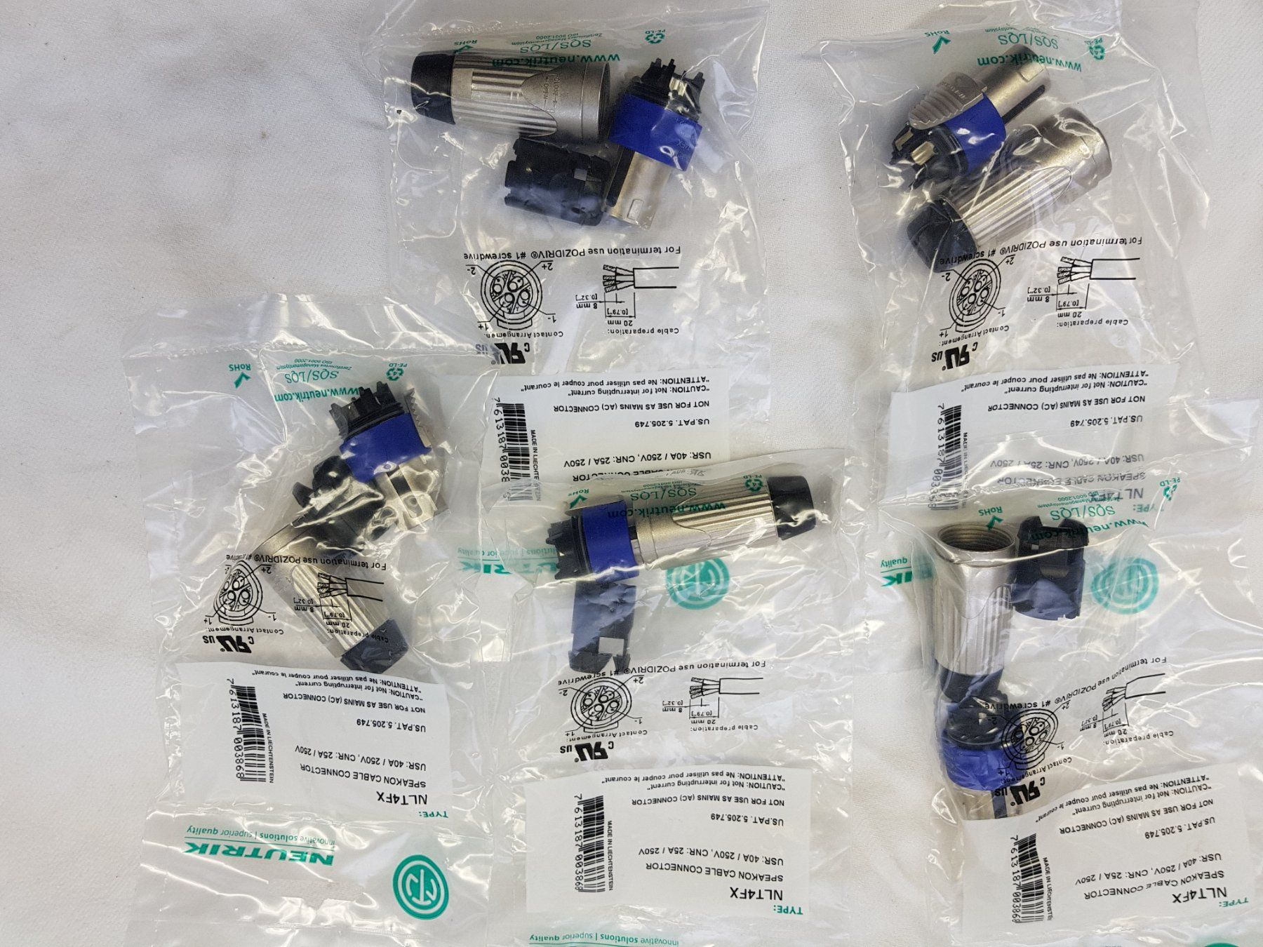 Neutrik Cavi: Neutrik Speakon Stecker 5x NLT4FX – Nuovo e nell'imballaggio originale da Sargans venduto da Bomp 1