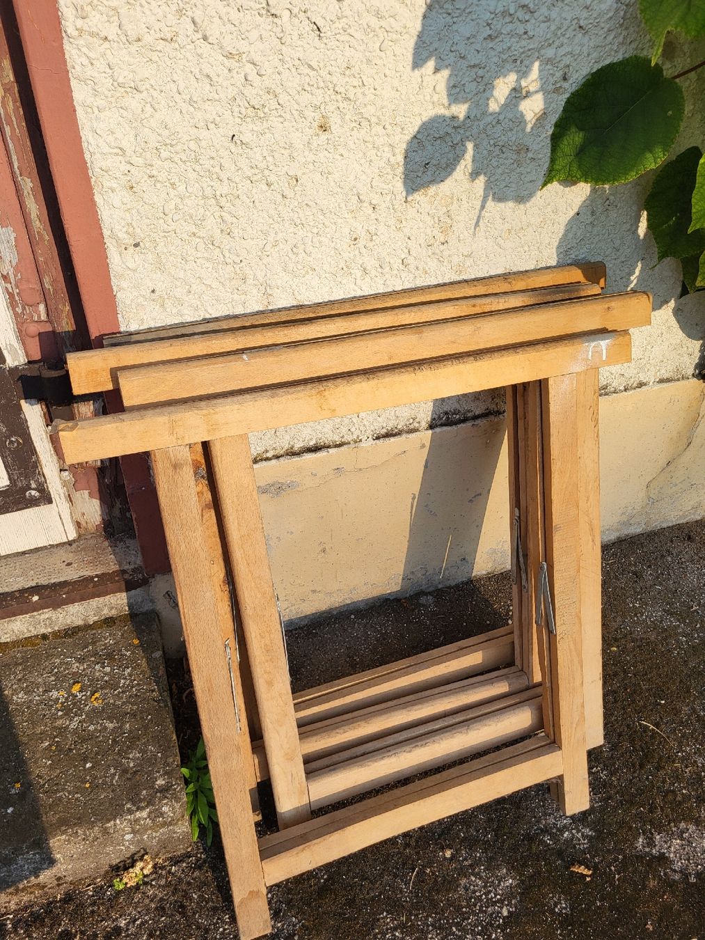 Alle Werkzeuge: 4 Holzböckli gebraucht – Gebraucht aus Riehen von tamola67 5