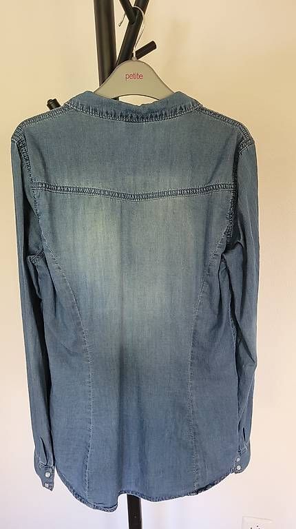 Vero Moda Camicette: Jeanshemd Vero Moda Gr. S – Nuovo (secondo la descrizione) da Gutenswil venduto da schmidii 2