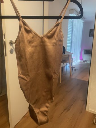 Body S