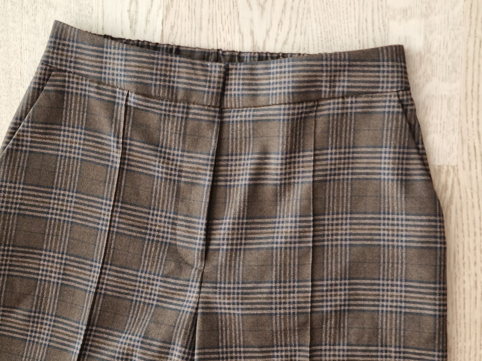 Hosen: Damenhosen Gr. 36 – Gebraucht aus Steinen von turbogeiss99 2