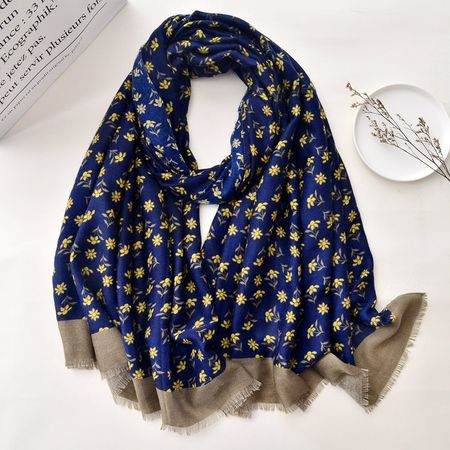 NEW Large Shawl, 172x86cm, Blue Floral Print Scarf Soft Warm