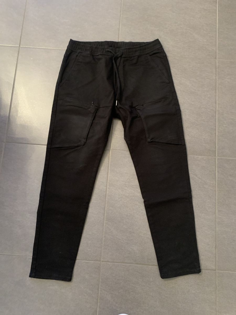 Pantaloni: Pantalon noir – Nuovo (secondo la descrizione) da Collombey venduto da amina36