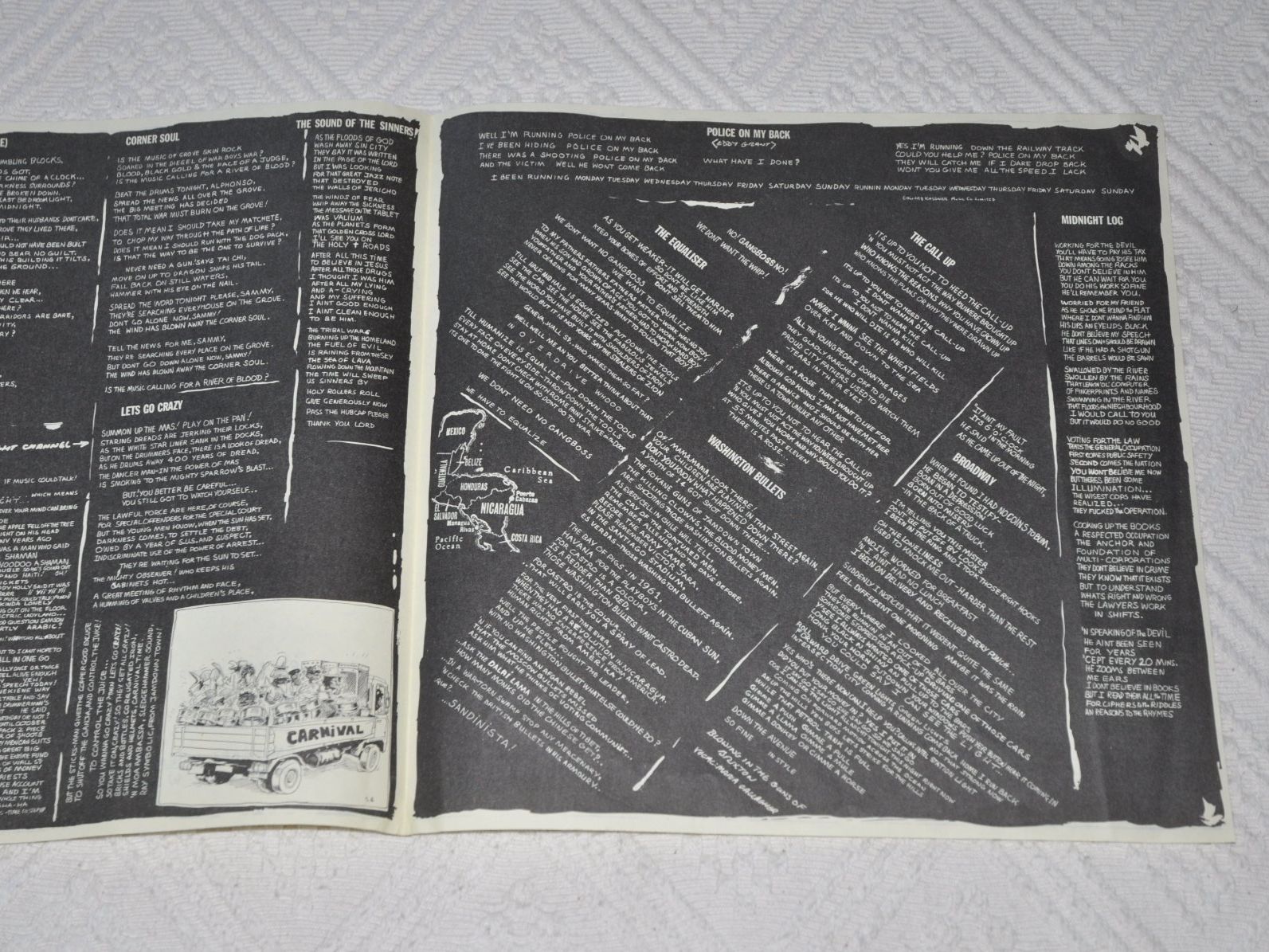 Dischi in vinile: 3 LPs The Clash - Sandinista! – Usato da Boll venduto da Theodora15 4