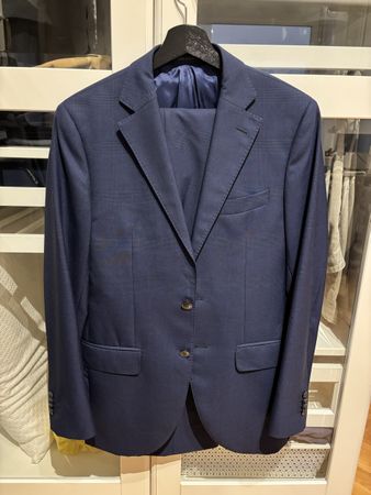 Boggi Milano premium suit (size 46 as new)
