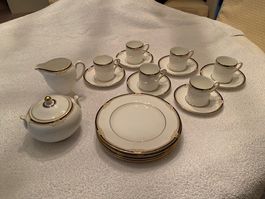 Wewdgwood Bone China Mokka-Service mit Goldrand