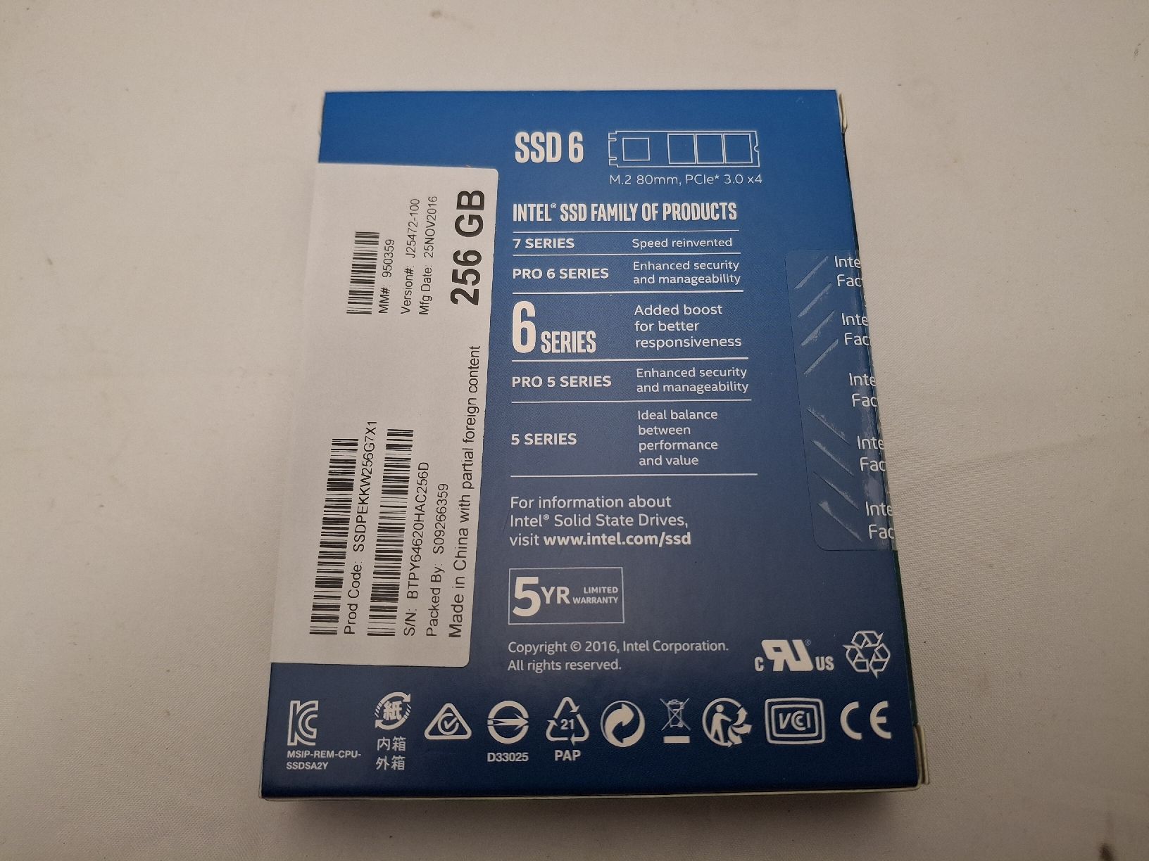 Intel Dischi rigidi: Intel SSD 600p 256 GB, neu & versiegelt – Nuovo e nell'imballaggio originale da Fislisbach venduto da HurtiBrocki 1