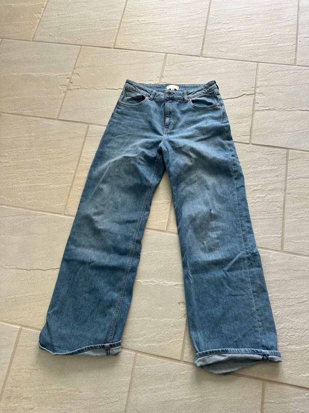 H&M Jeans: Jeans Damen hellblau – Gebraucht aus Pfäffikon ZH von bingo74