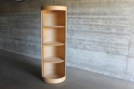 Swiss Design Schrank "TORNO" aus recyceltem Karton, 1993.