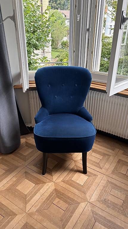 Poltrone: Sehr schöner blauer Ikea Sessel – Usato da St. Gallen venduto da GiuliaClaus