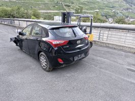 Hyundai i30 1.4 – pièces détachées arrière