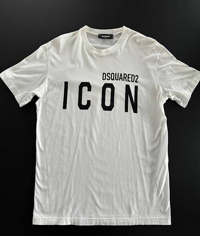 Dsquared2 T-shirt: Dsquared2 ICON T-Shirt Original – Usato da Niederhasli venduto da nik_d6gc 1