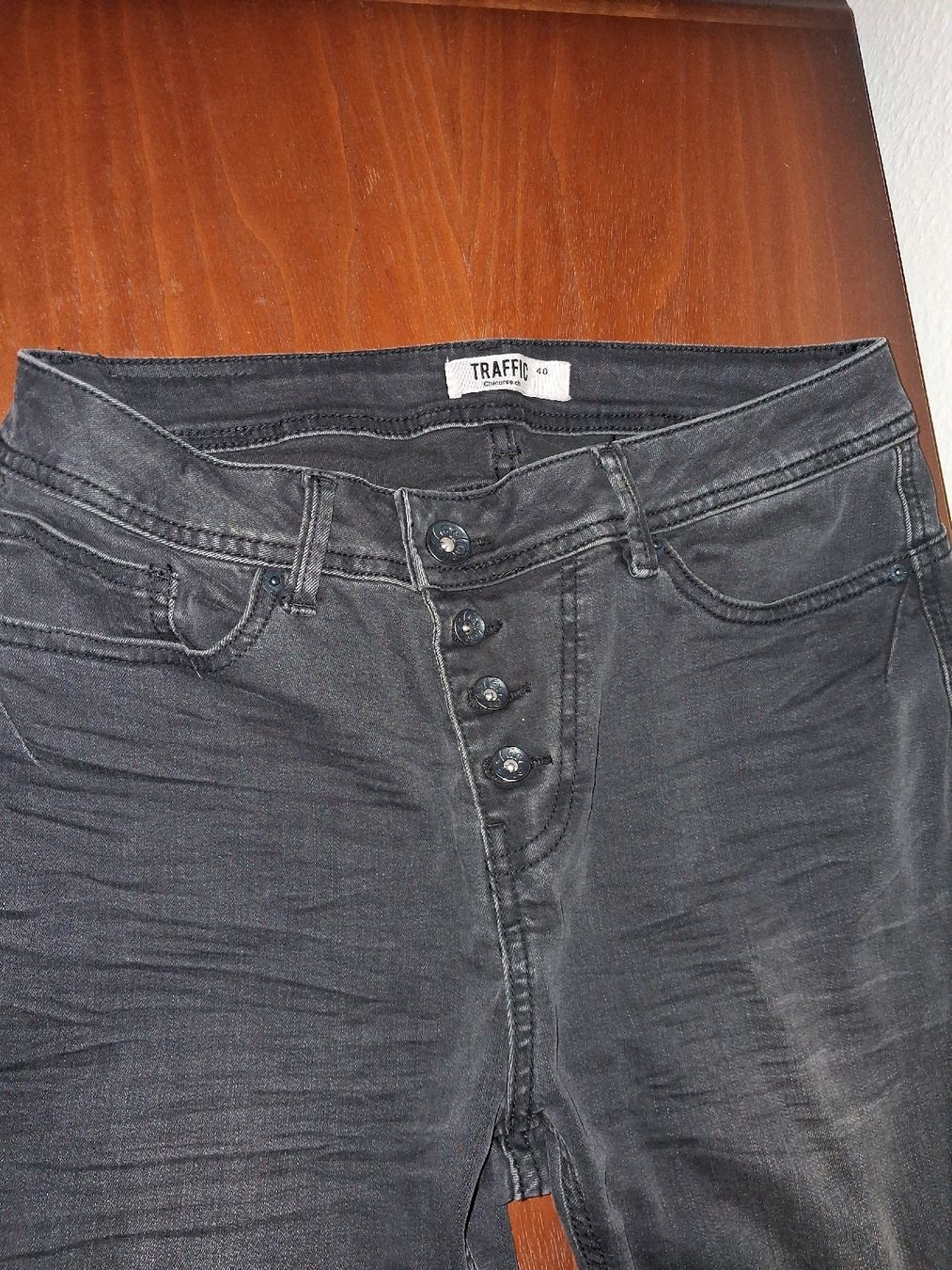 Jeans: Damen Jeans schwarz Grösse 40 – Nuovo (secondo la descrizione) da Neuhausen am Rheinfall venduto da Shine7878 1