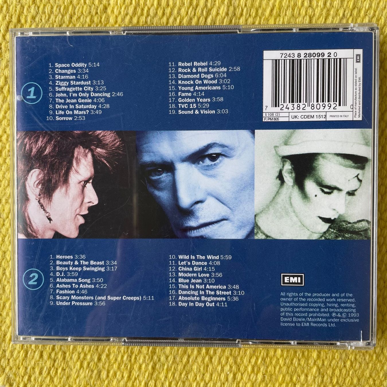 CD: DAVID BOWIE-2CD THE SINGLES COLLECTION – Usato da Rorschacherberg venduto da CD-Roli 1