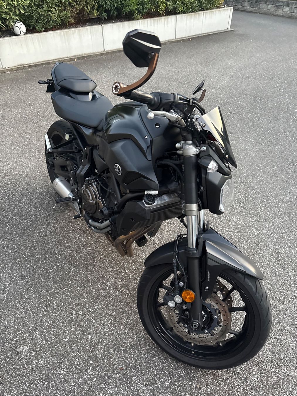Yamaha Strada: Yamaha MT-07 35kW – Usato da Pieterlen venduto da tob_5nkp