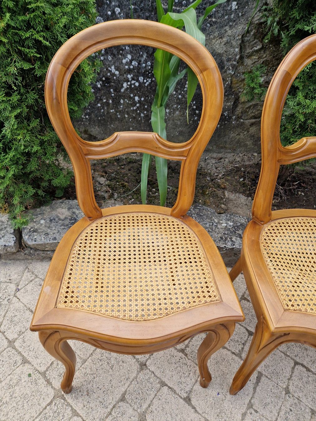 Chaises: Chaises Louis‑Philippe bois clair, cannage à restaurer – D'occasion à Belmont-Lausanne par Stephane_C 1