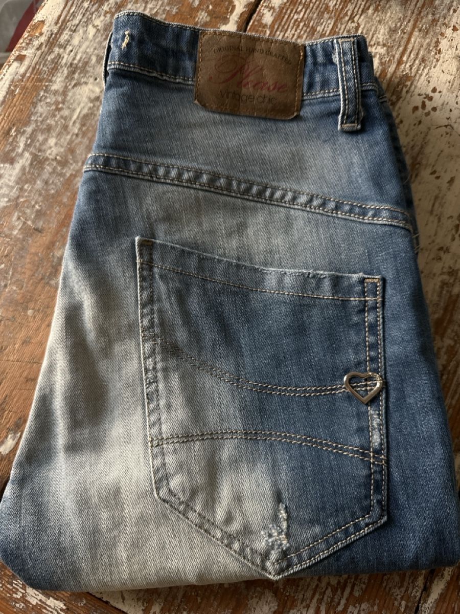 Please Jeans Jeans: PLEASE Jeans Gr. XS coole Waschung & destroyed – Neuf (Voir description) à Domdidier par Lilalu168
