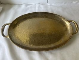 Antikes Messingtablett, oval, mit zwei Griffen
