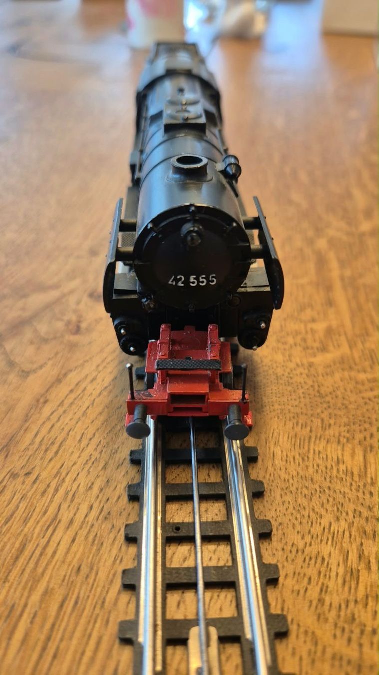Trix Modelleisenbahnen: Trix Internationel Dampflok BR 42 555 – Gebraucht aus Schattdorf von Emma110 1