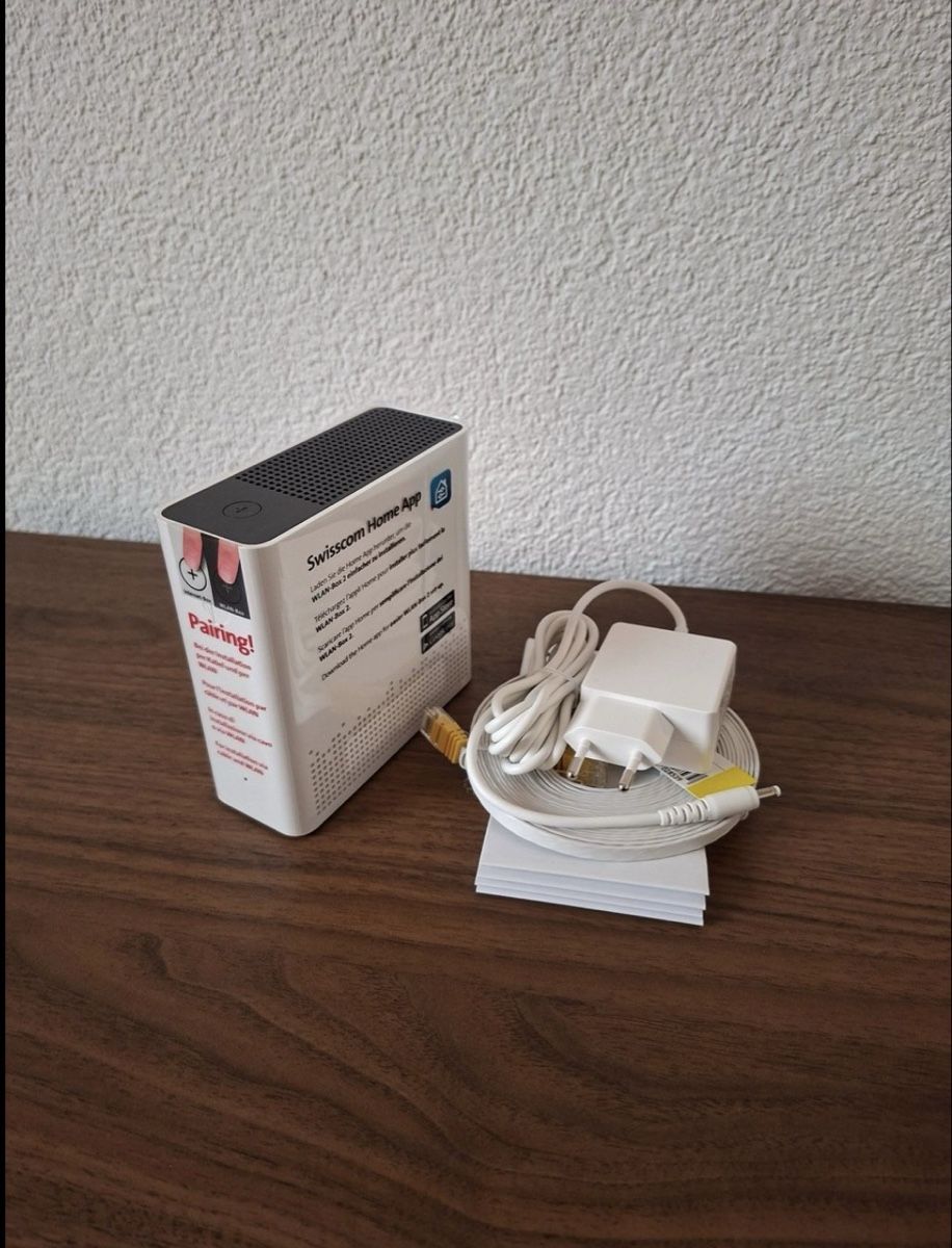 Swisscom Wlan: Swisscom WLAN Box 2 – Neu (gemäss Beschreibung) aus Wernetshausen von NadineSW