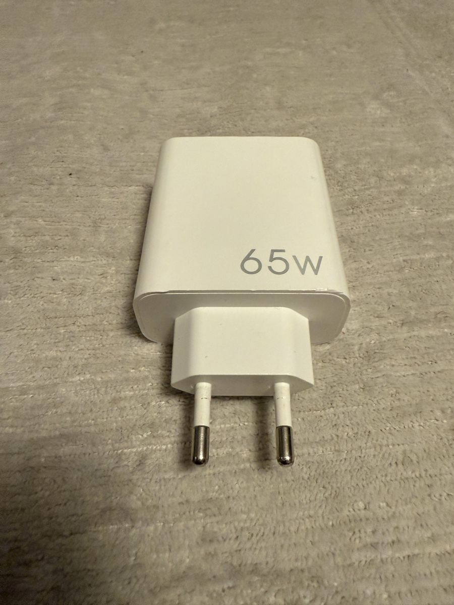Ladegeräte: Chargeur adaptateur rapide USB A et C - 65W – Gebraucht aus Lausanne von Stephaniesdressing 3