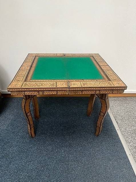 Tavoli: Magnifique table de jeu orientale – Usato da Les Acacias venduto da kim_2dxt 2