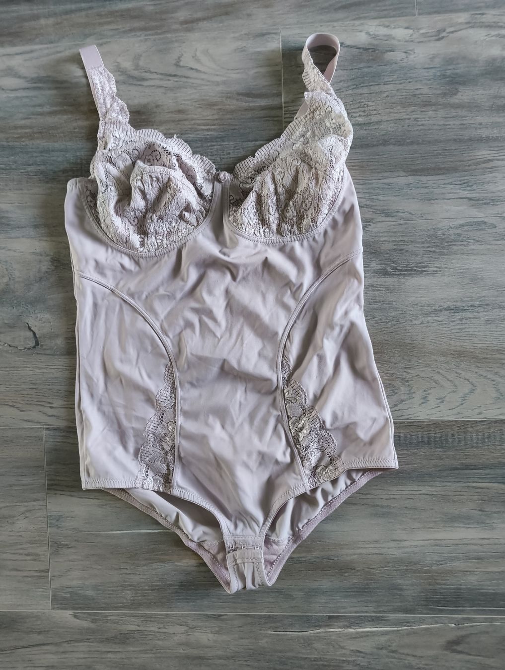 Altra biancheria intima: Corsage Susa grösse 90 D – Usato da Flawil venduto da elenor05
