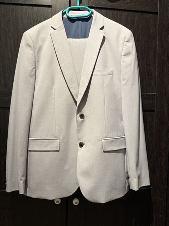 WE Slim Fit Anzug hellgrau Grösse 52 