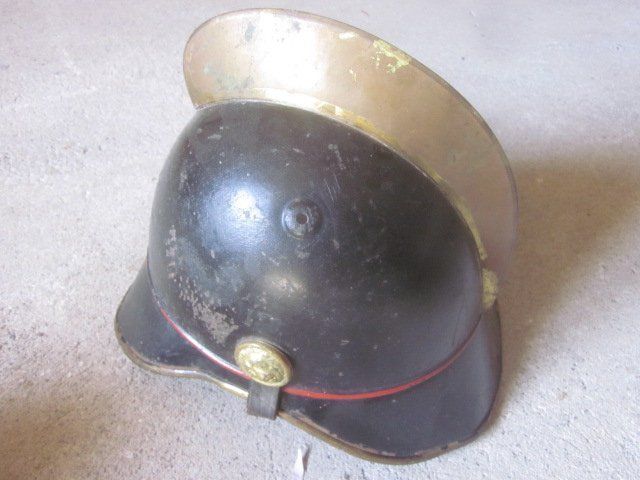 Feuerwehr: Feuerwehrhelm Feuerwehr Helm antik – Gebraucht aus Böttstein von koehlerkafi