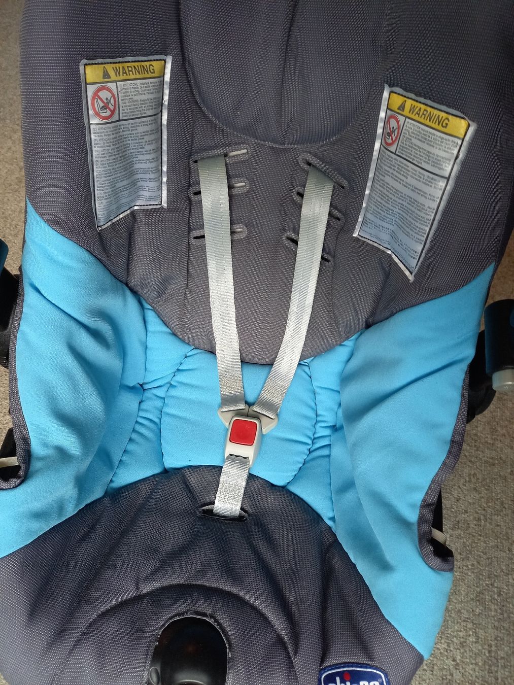 Chicco Seggiolini per auto: Kinderautositz von Chicco – Usato da Lichtensteig venduto da patrik1990 2