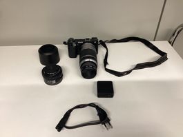 Sony Alpha NEX-6 Systemkamera mit Objektiven -Wiitergäh