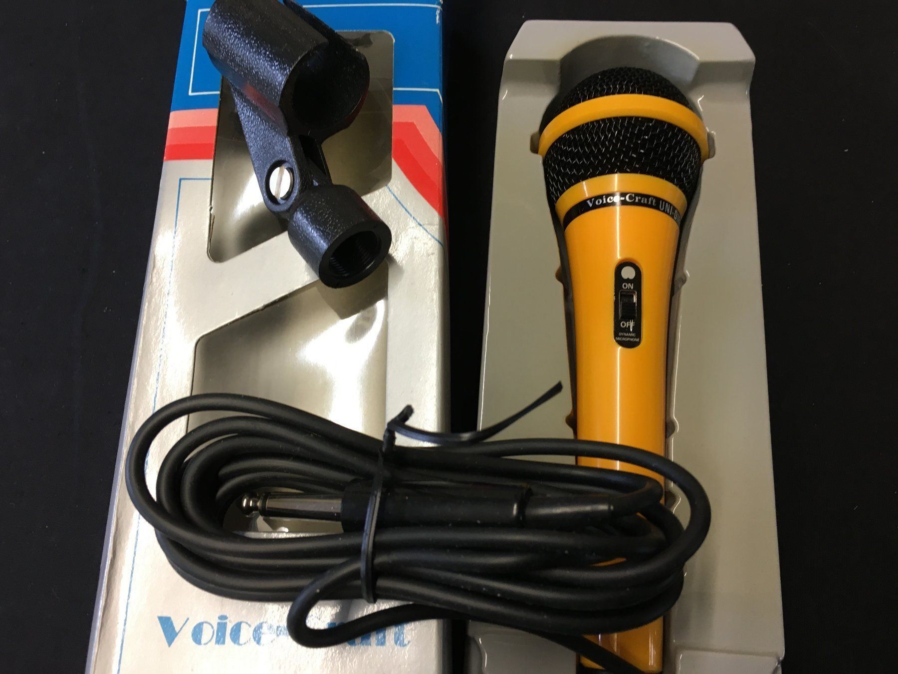 Mikrofone: Dynamic Microphone DM  300 – Neu (gemäss Beschreibung) aus Schaffhausen von sparzone 6