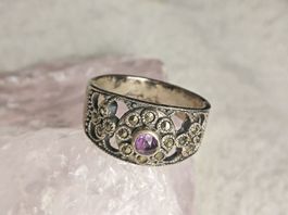 Ring Silber 925 mit lila Stein