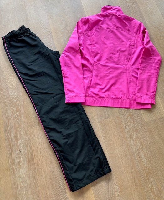 Adidas Completi & Tailleur: Adidas Damen-Traineranzug Gr. 34 – Usato da Iseltwald venduto da Tessin61 1