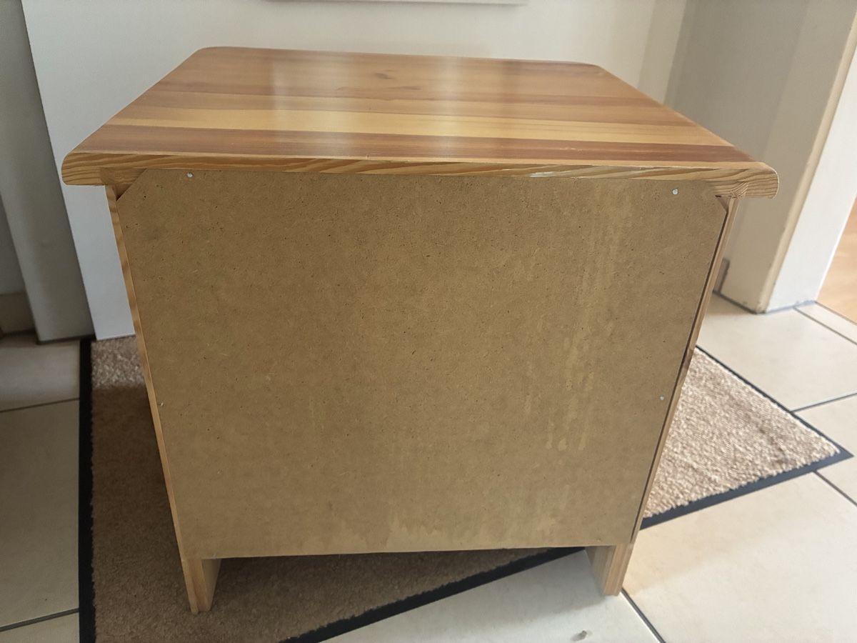Nachttische: Petite table de nuit micasa  – Gebraucht aus Biel/Bienne von Lianumi 7