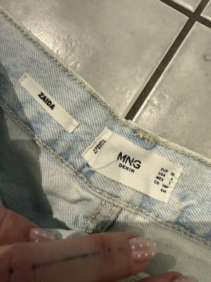 Mango Jeans: Denim Jeans Shorts Hotpants Highrise – Usato da Bern venduto da kwa_pyt9 5