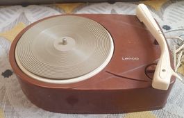 Lenco J-581 Plattenspieler