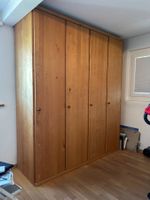 TEAM 7 Premium Naturholz-Kleiderschrank (4-türig) – Vollholz