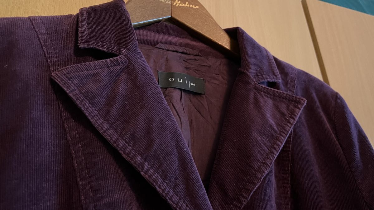 Giacche: lila Blazer/Jackett aus Cord – Usato da Therwil venduto da blubblubblubb 1