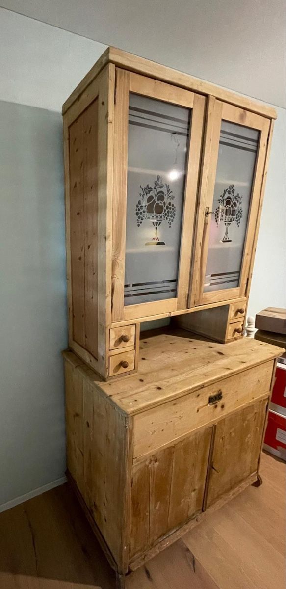 Vetrine: Antike Vitrine Holz – Usato da Bottighofen venduto da kar_myd2 1