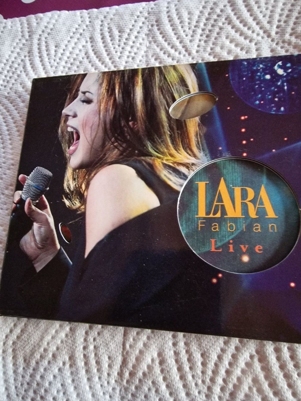 CD: Lara Fabian Live – Usato da eschert venduto da brichou