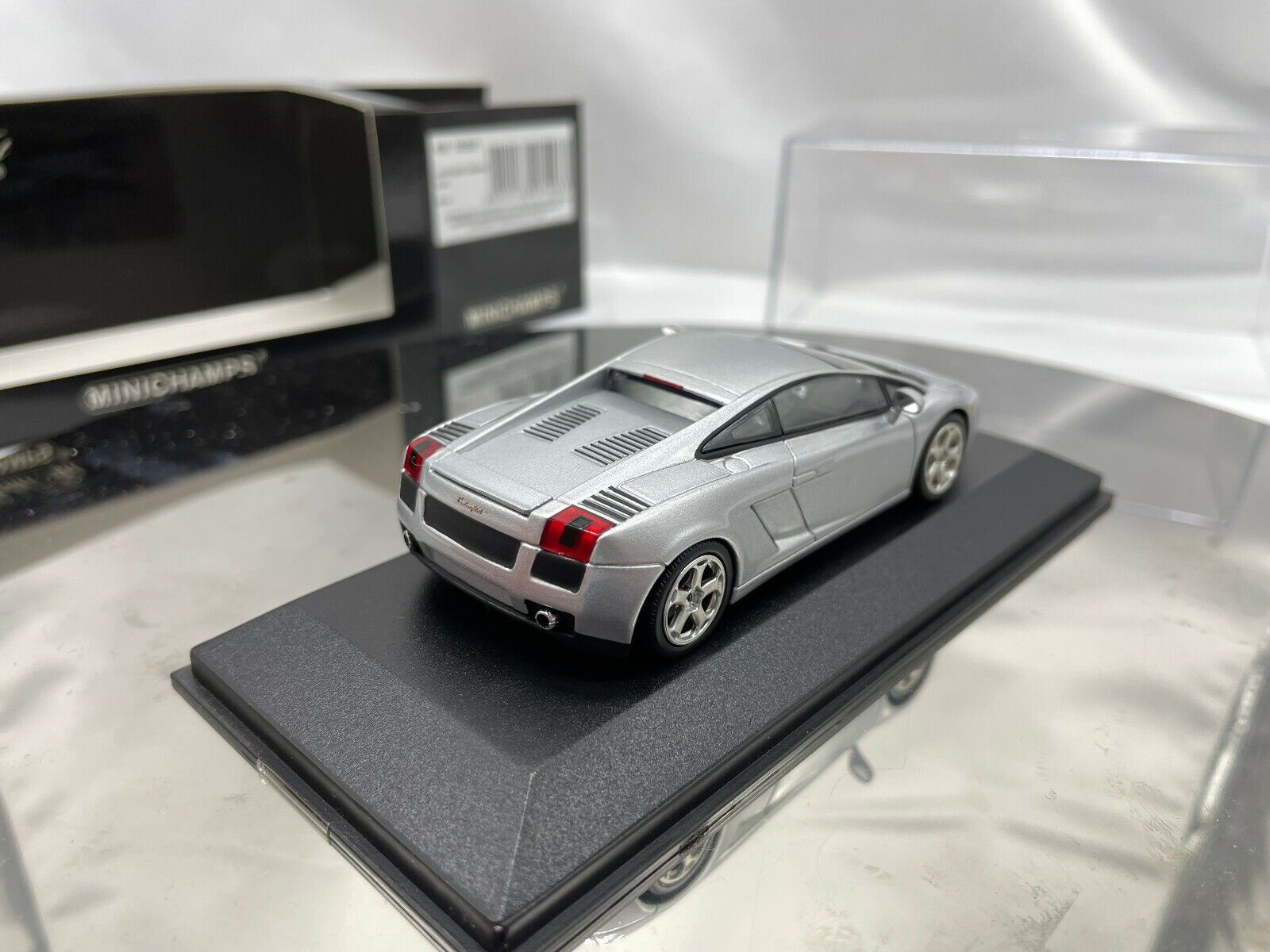 Lamborghini Modellini d'auto: Lamborghini Gallardo (2004) – Nuovo e nell'imballaggio originale da Flawil venduto da Imperiosud 4
