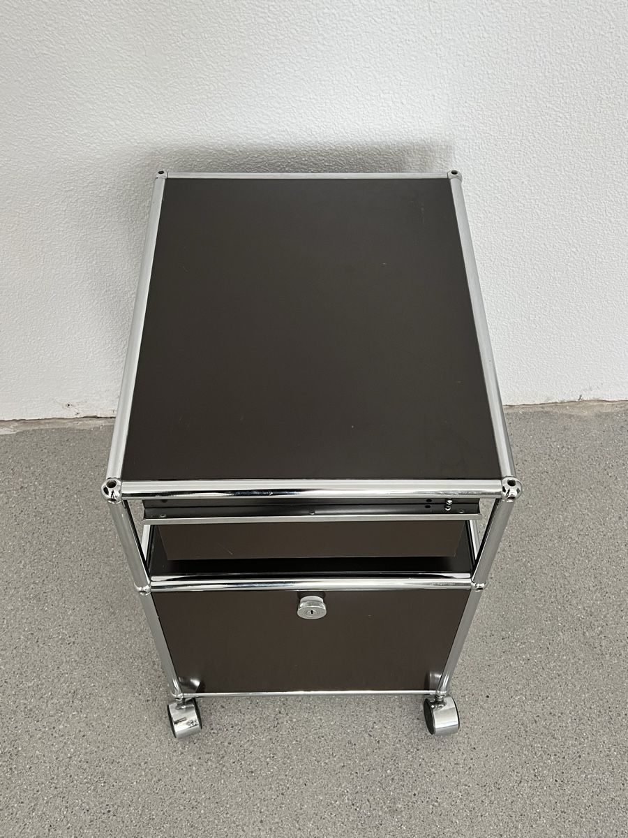 USM Banconi: Vintage USM oroginal Möbel  – Usato da Luzern venduto da HIMYM4200 1