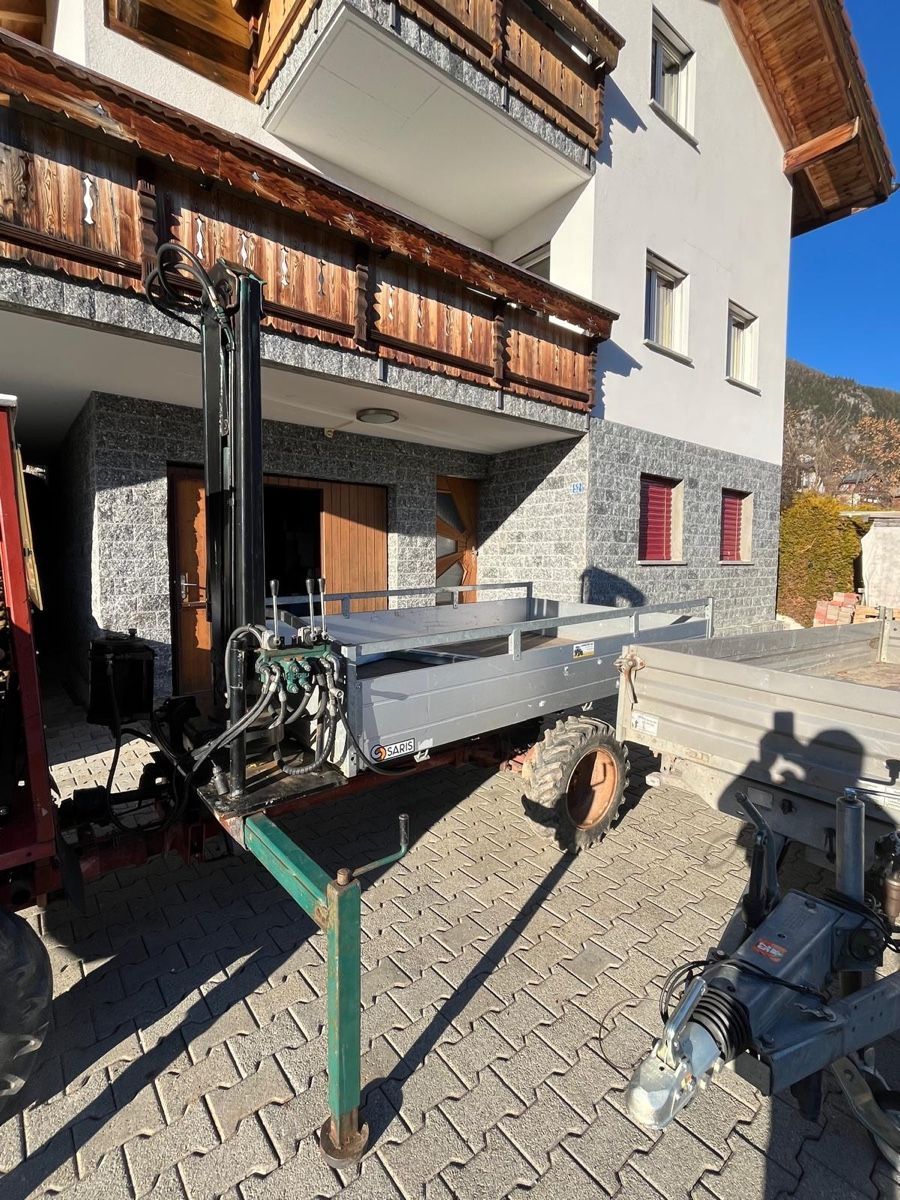 Trattori: Kran mit Ladebrücke – Usato da Mund venduto da Celicia