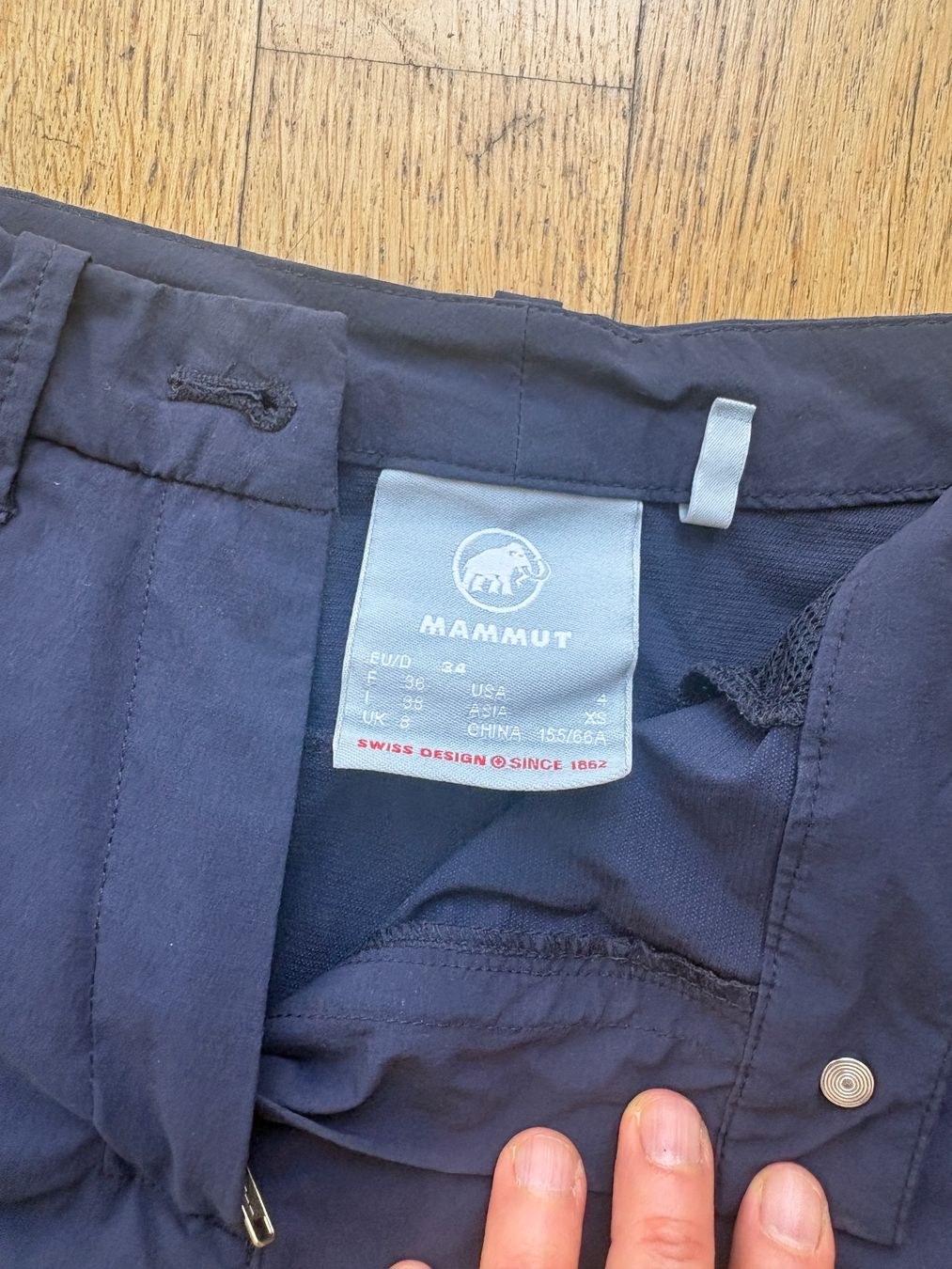 Mammut Pantaloni: Mammut Hiking Shorts XS – Nuovo (secondo la descrizione) da Zürich venduto da and_tv79 1