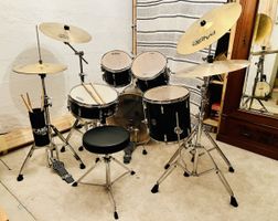 Kinder Schlagzeug SONOR FORCE 1007 komplett gutem Zustand