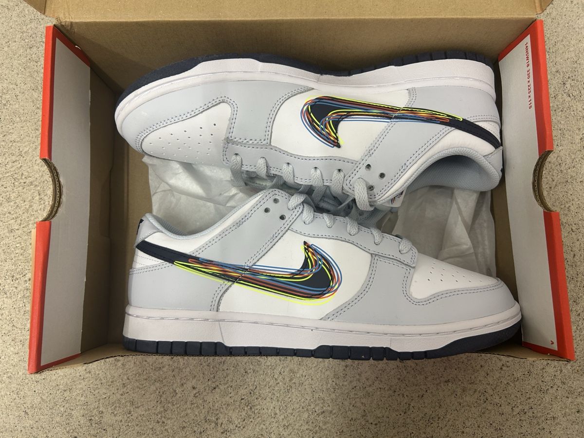 Nike Scarpe da uomo: Nike Dunk Low 3D Swoosh – Nuovo e nell'imballaggio originale da St.Gallen venduto da y.vrn1 9
