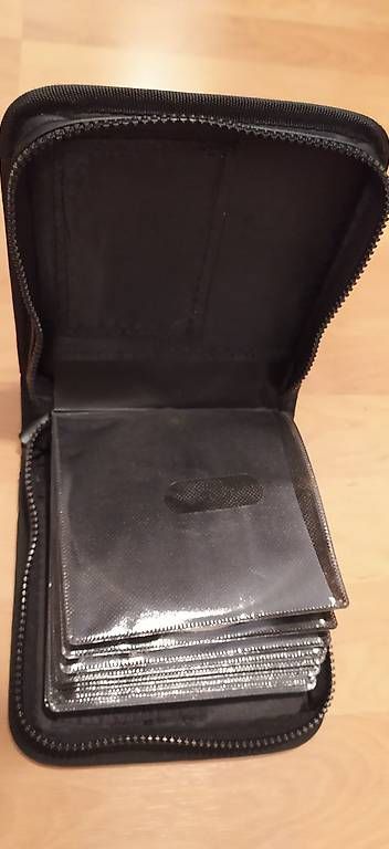 Altro in  Abbigliamento & Accessori: CD-Etui – Usato da Kägiswil venduto da Richman84 1
